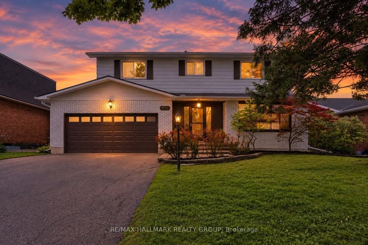 932 Dresden Crescent