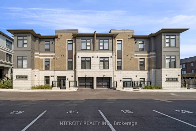 Condo Apartment at 60 Halliford Place 701, Brampton, ON L6P 4R1