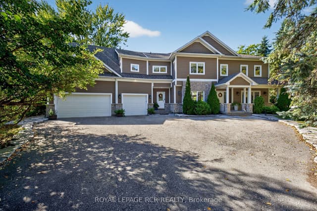 Detached at 20572 Yonge Street, East Gwillimbury, ON L9N 0J7