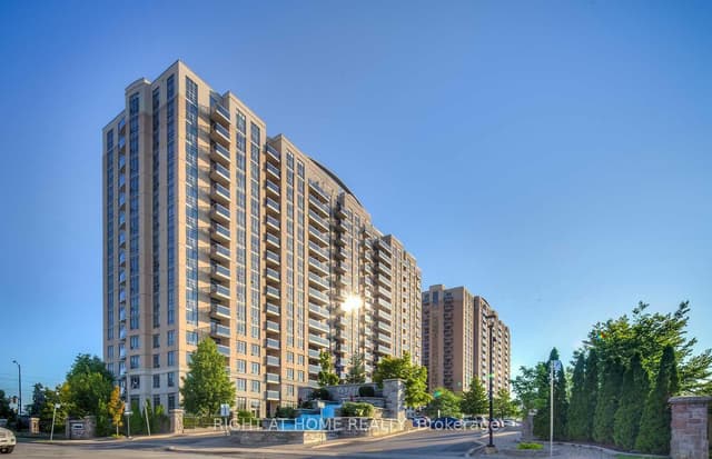 Condo Apartment at 18 Mondeo Drive 727, Toronto, ON M1P 5C8, Toronto E04