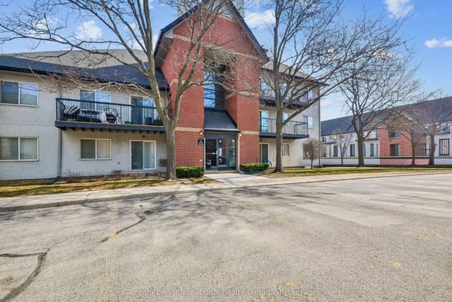 Condo Apartment at 1450 Glen Abbey Gate 434, Oakville, ON L6M 2V7