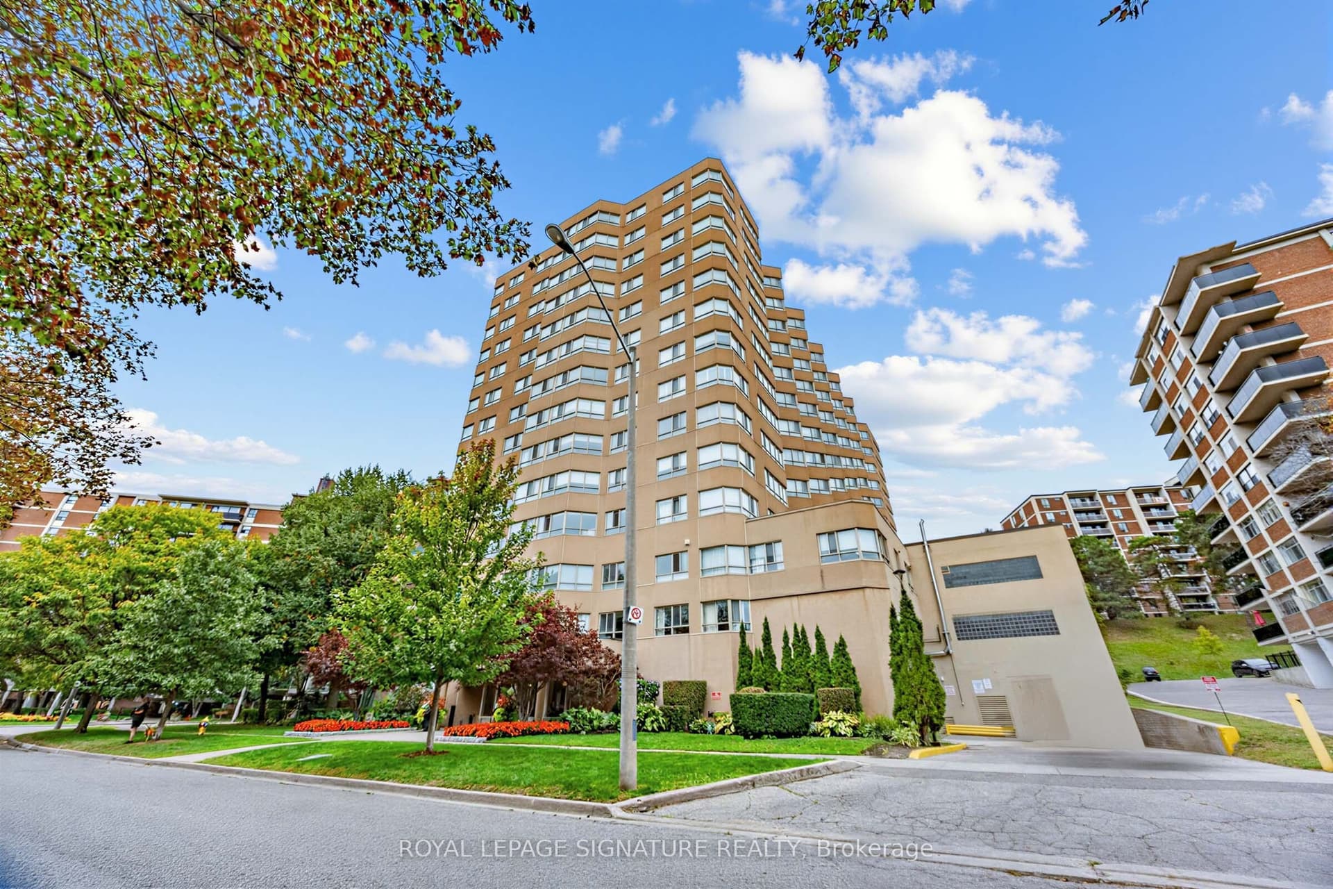 4 Park Vista N/A in M4B