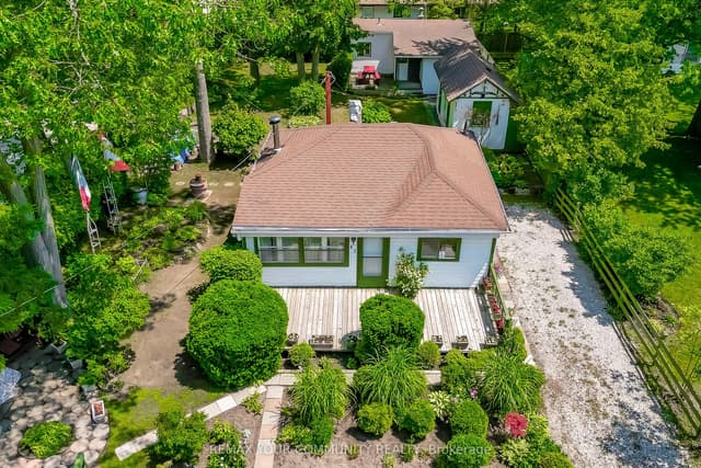 Detached at 45 30TH Street, Wasaga Beach, ON L9Z 2C8