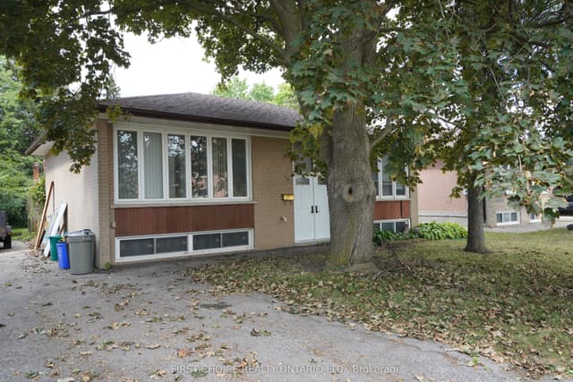 Detached at 172 Colborne Avenue, Richmond Hill, ON L4C 2K1