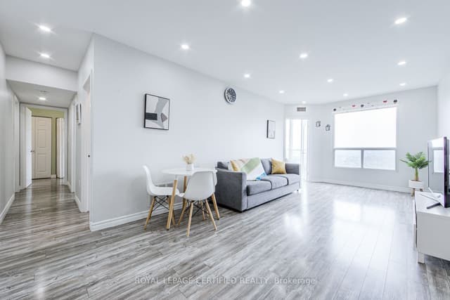 Condo Apartment at 5 Concorde Place 1911, Toronto, ON M3C 3M8, Toronto C13