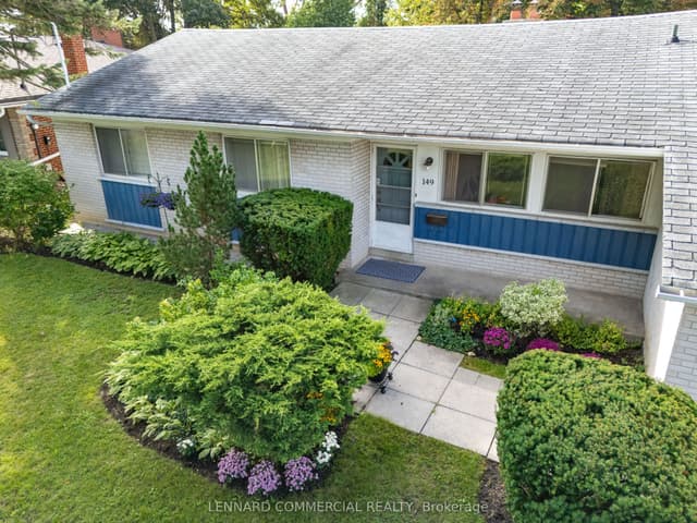 Detached at 149 Verobeach Boulevard, Toronto, ON M9M 1R2, Toronto W05