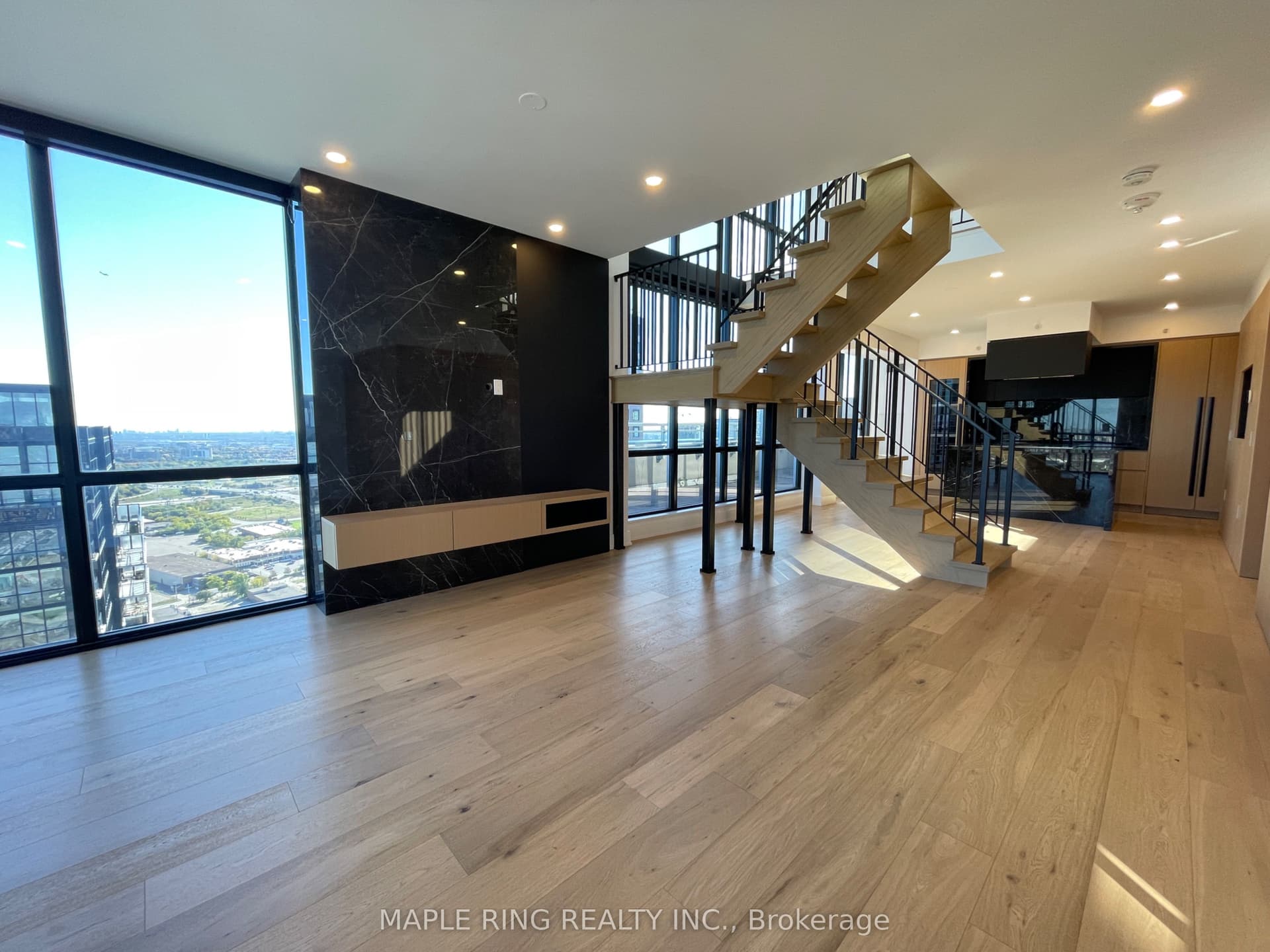 Suite 3802 · Floor 38, Unit 3802 · 2916 Highway 7 Rd