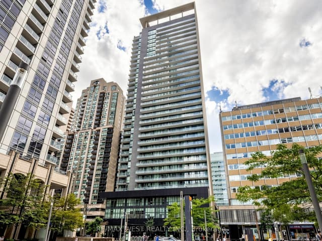Condo Apartment at 770 Bay Street 513, Toronto, ON M5G 0A6, Toronto C01