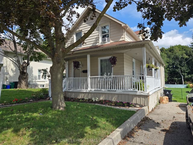 Detached at 841 Duke Street, Cambridge, ON N3H 3T8