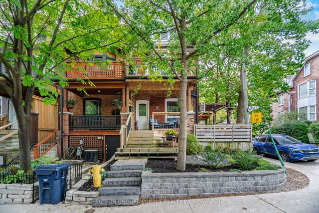 Att/Row/Townhouse at 500 INDIAN Grove, Toronto, ON M6P 2H9, Toronto W02