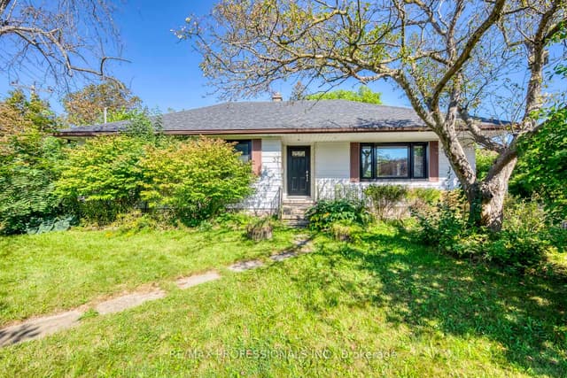 Detached at 37 Mclaughlin Road N, Brampton, ON L6X 1Y9