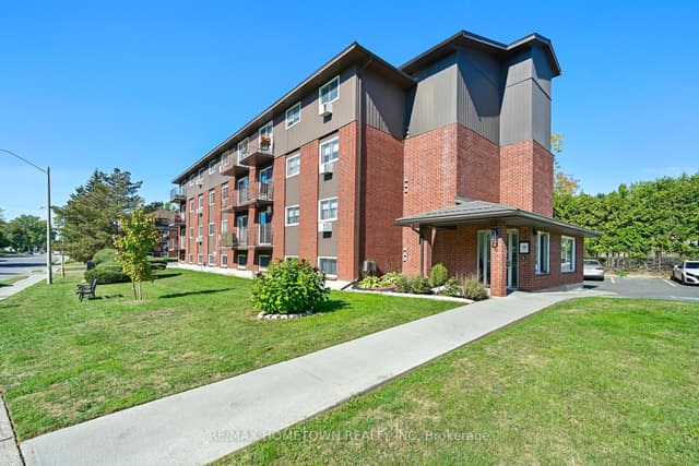 Condo Apartment at 6 Charlotte Place 17, Brockville, ON K6V 6T4