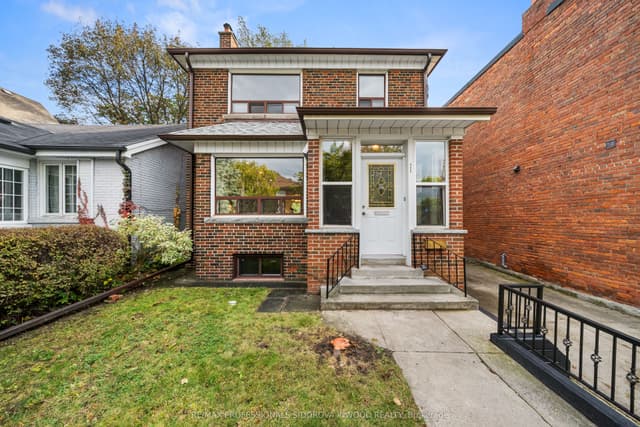 Detached at 495 St Johns Road, Toronto, ON M6S 2L6, Toronto W02