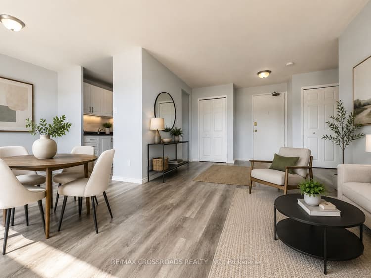 363 Lakeshore Road