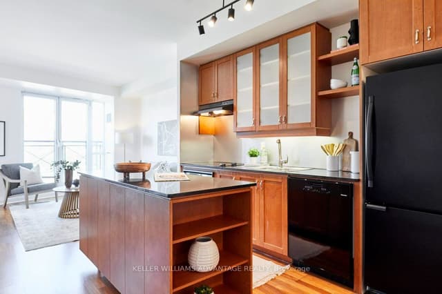 Condo Apartment at 20 Scrivener Square 806, Toronto, ON M4W 3X9, Toronto C09