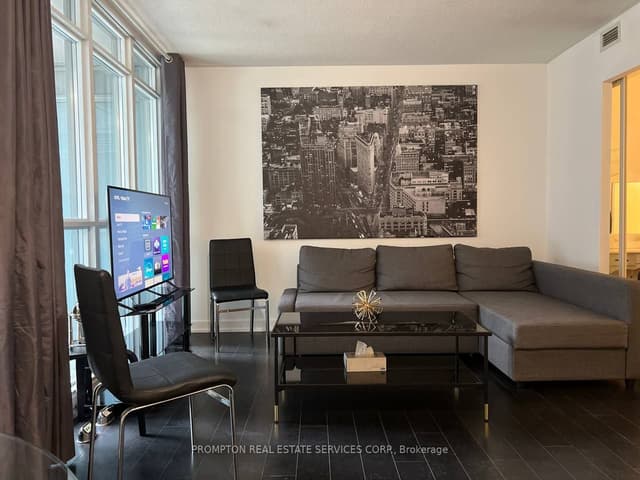 Condo Apartment at 15 Iceboat Terrace 731, Toronto, ON M5V 4A5, Toronto C01