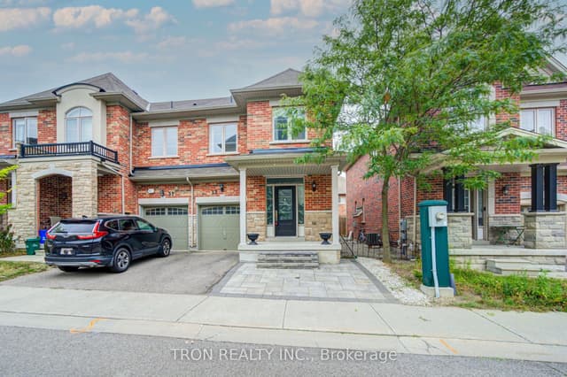 Att/Row/Townhouse at 33 Mazarine Lane, Richmond Hill, ON L4S 0G2