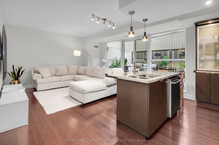 1430 Yonge Street