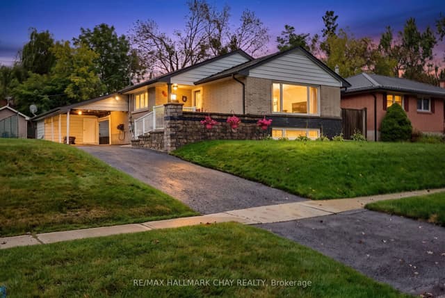 Detached at 23 Marion Crescent, Barrie, ON L4M 2L4