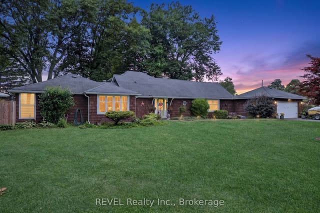 Detached at 2631 Thompson Road, Fort Erie, ON L2A 5M4