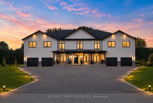 Detached at 86 Woodland Drive Pine, Norfolk, ON N3Y 4J9