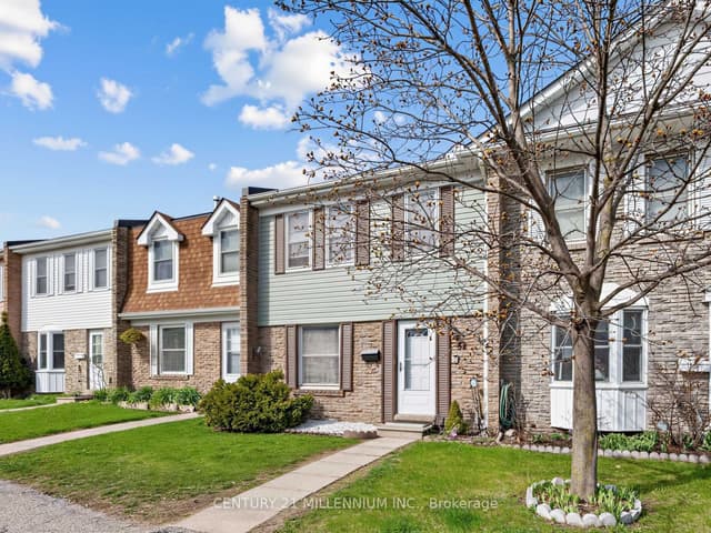 Condo Townhouse at 1020 Central Park Drive W 52, Brampton, ON L6S 3L6