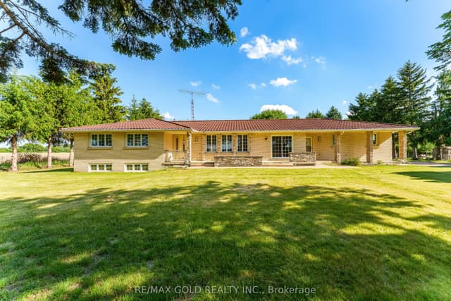 Detached at 2047 Hamilton Road, London South, ON N6M 1G1