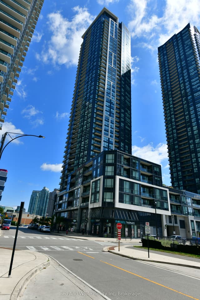 Condo Apartment at 510 Curran Place 2001, Mississauga, ON L5B 0J8