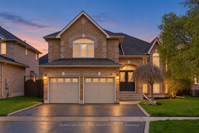 Detached at 74 Wrendale Crescent, Georgina, ON L4P 4C7
