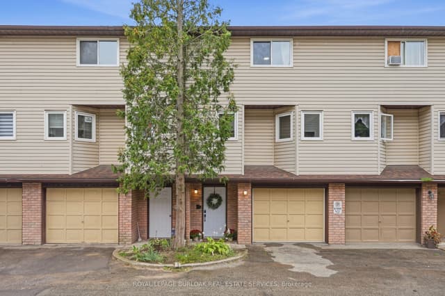 Condo Townhouse at 22 Bond Street N D, Brantford, ON N3R 4G5