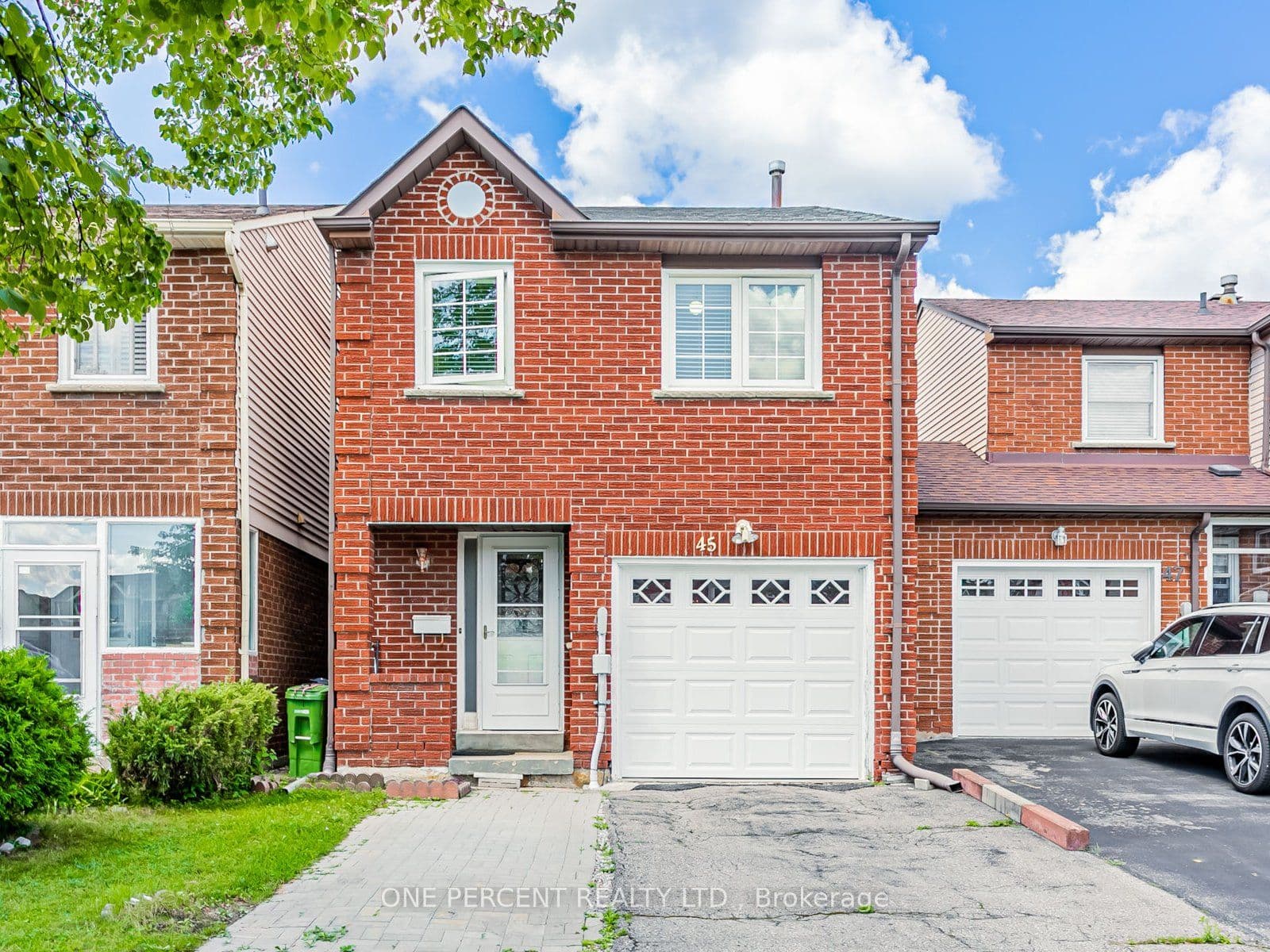 45 West Burton Court in M1S