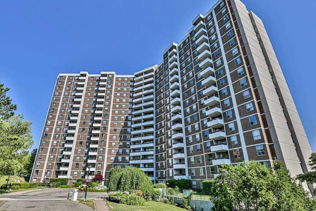 Condo Apartment at 10 Edgecliffe Golfway 311, Toronto, ON M3C 3A3, Toronto C11