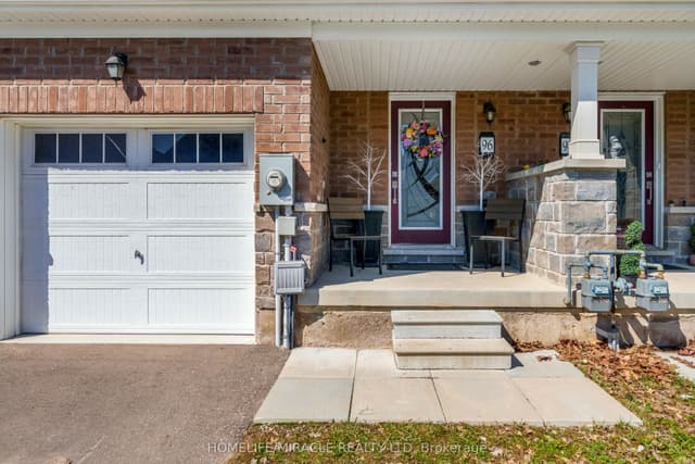 Att/Row/Townhouse at 96 Esther Crescent S, Thorold, ON L3B 0G3