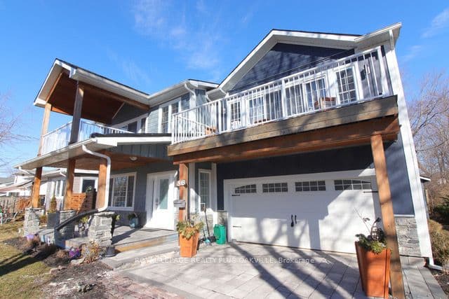Detached at 318 Beachview Avenue, Fort Erie, ON L2A 4L7