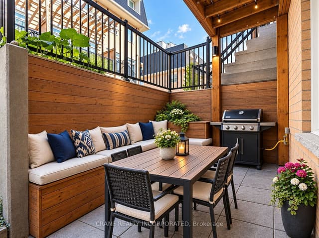 Condo Townhouse at 400 Hopewell Avenue 108, Toronto, ON M6E 2S2, Toronto W04
