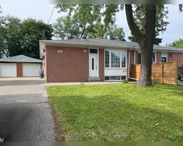 Semi-Detached at 241 Ashlar Road, Richmond Hill, ON L4C 2W7