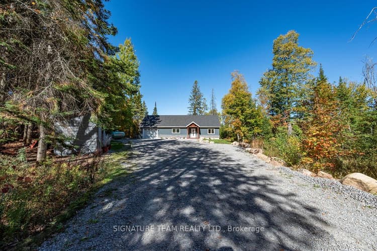 42 Hudson Trail
