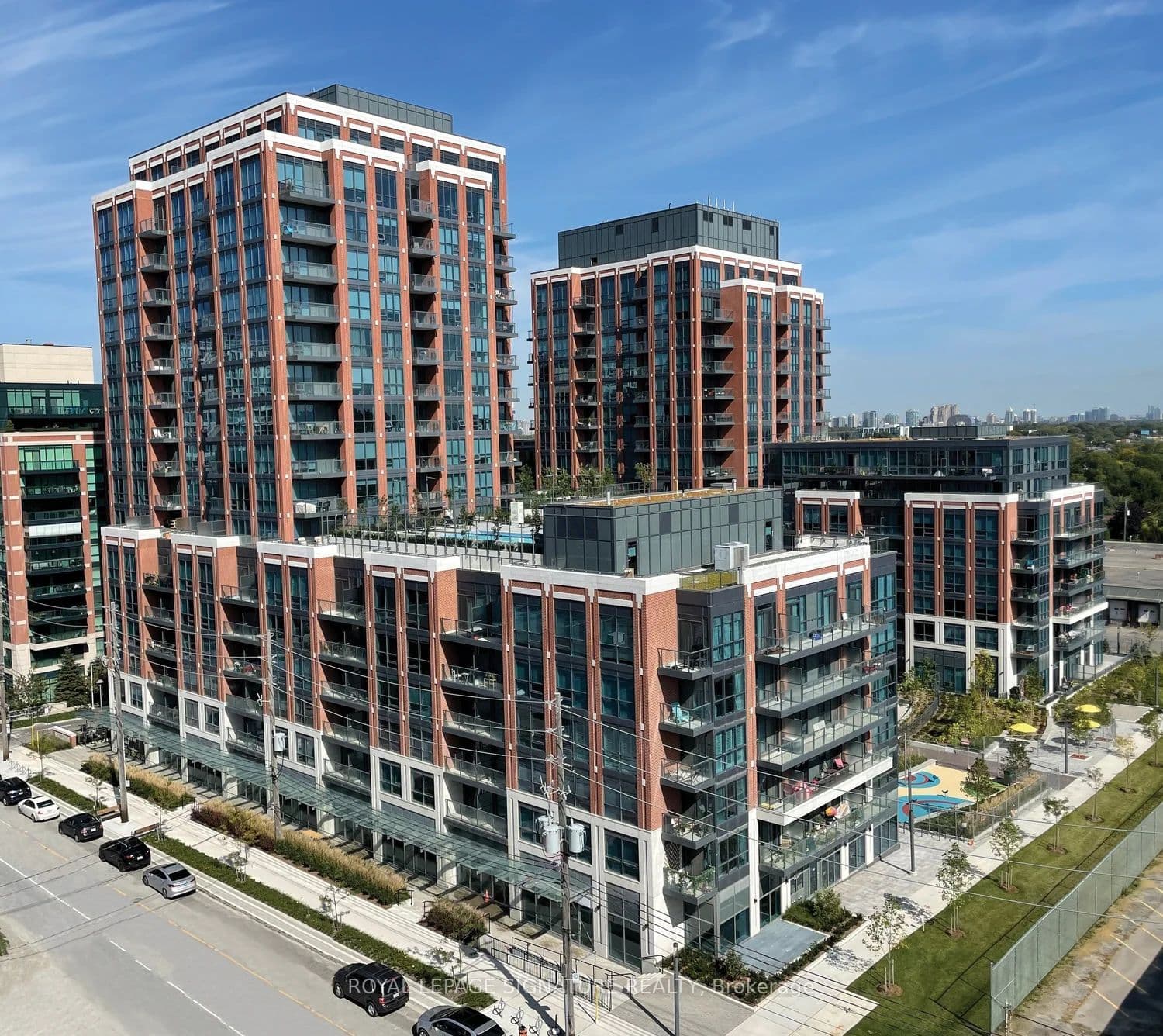 Suite 1112 · Floor 11, Unit 1112 · 31 Tippett Rd