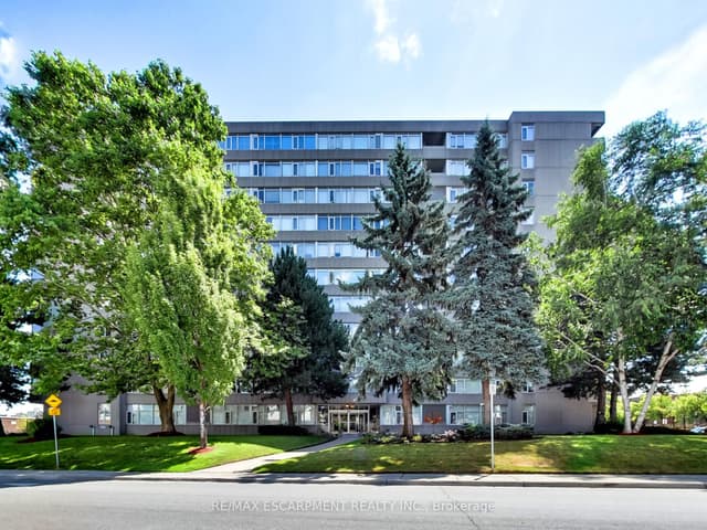 Condo Apartment at 30 Harrisford Street 405, Hamilton, ON L8K 6M9