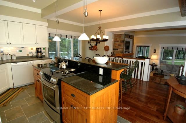 Co-Ownership Apartment at 1020 Birch Glen Road Villa16, Lake of Bays, ON P0B 1A0