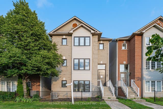 Detached Condo at 5090 Fairview Street 50, Burlington, ON L7L 7H5