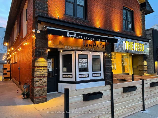 Office at 94 Lakeshore Road E 203 B, Mississauga, ON L5G 1E3