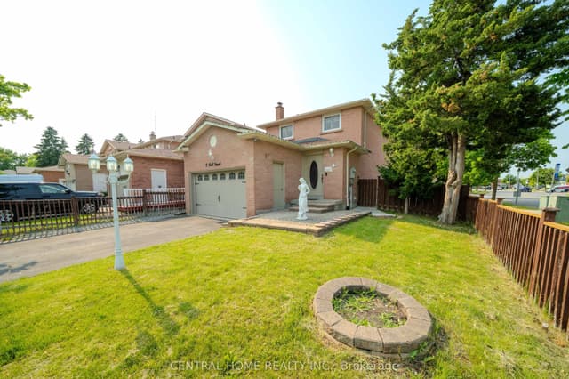 Detached at 2 Noel Street, Markham, ON L3P 5C8
