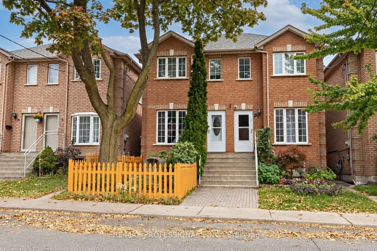 7 Mulock Avenue