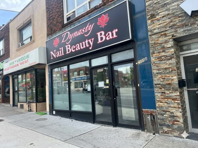 Store W Apt/Office at 2595 Eglinton Avenue W, Toronto, ON M6M 1T3, Toronto W03