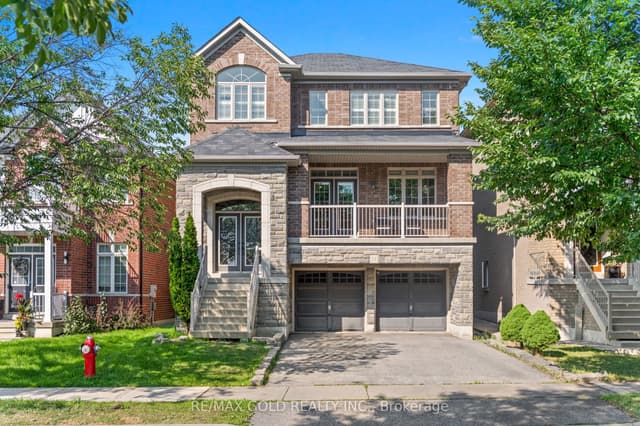 Detached at 11 Clearfield Drive, Brampton, ON L6P 3L3