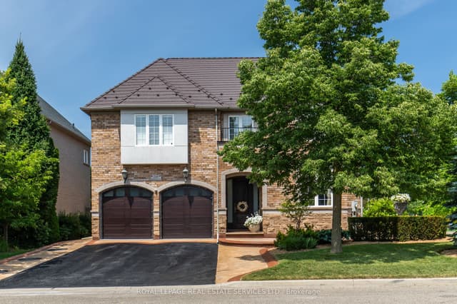 Detached at 2149 Alderbrook Drive, Oakville, ON L6M 4Z3