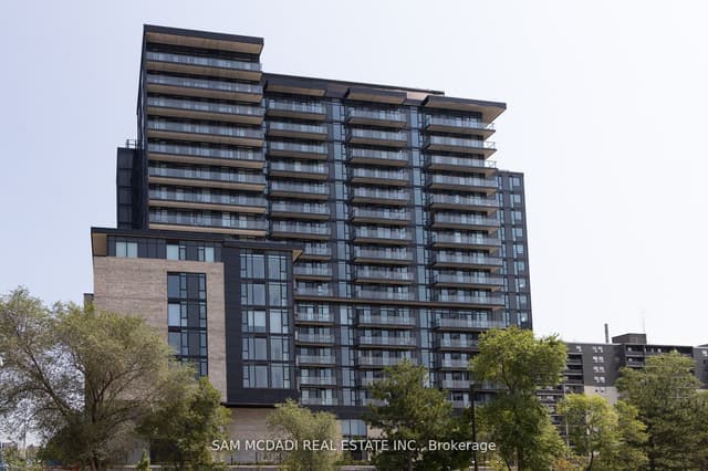 Condo Apartment at 86 Dundas Street E 1517, Mississauga, ON L5A 0B1