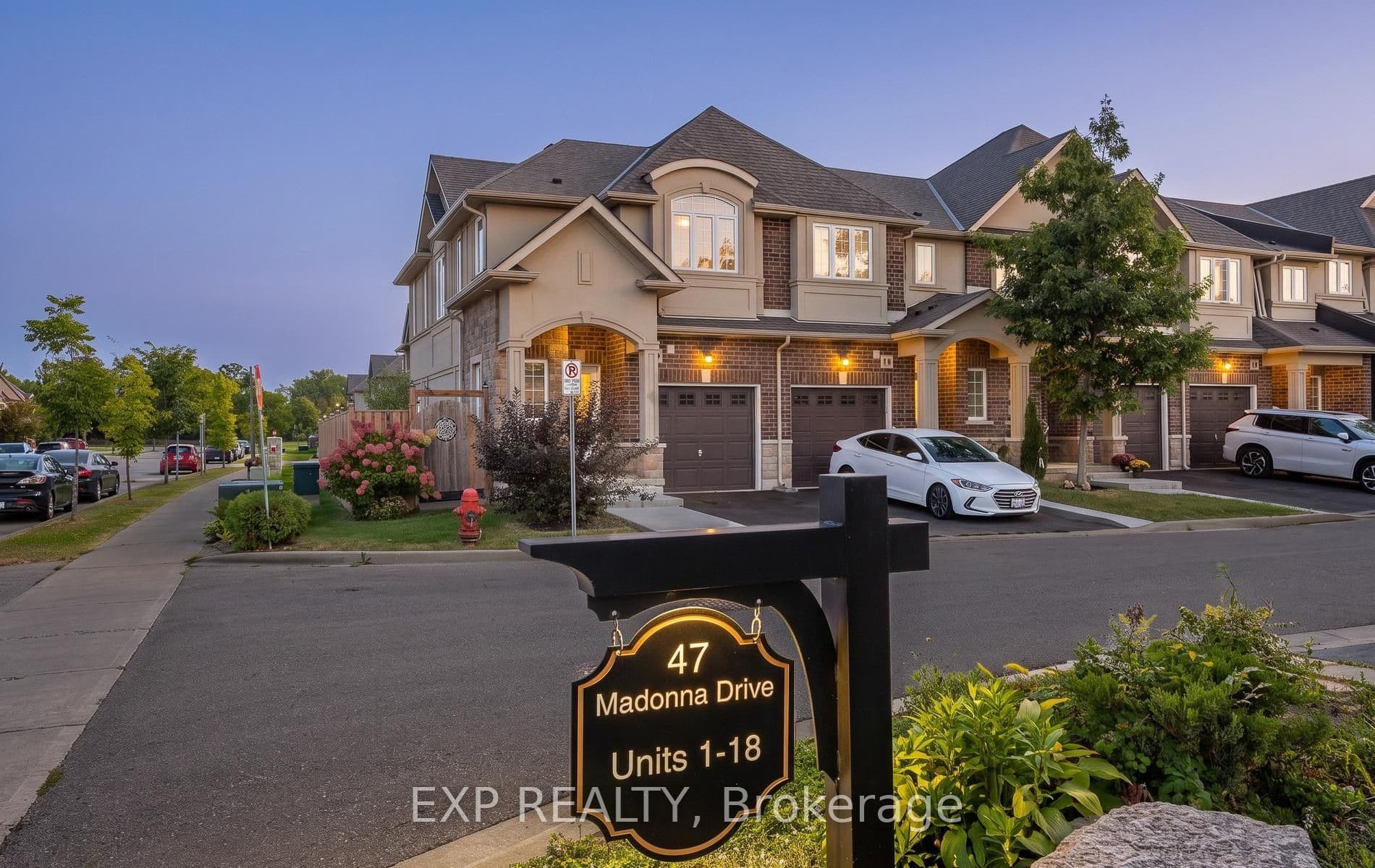 Suite 10, Unit 10 · 47 W Madonna Dr