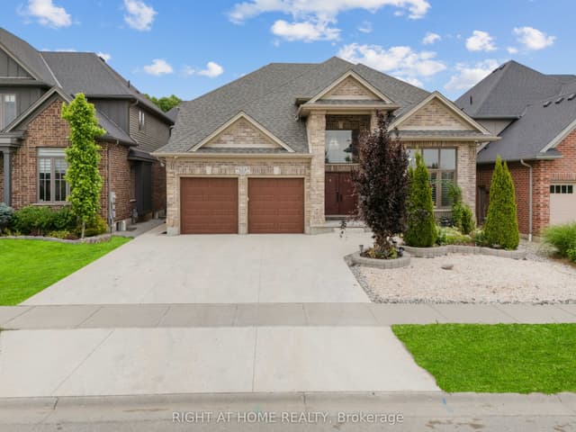 Duplex at 624 Superior Drive, London North, ON N5X 0M2